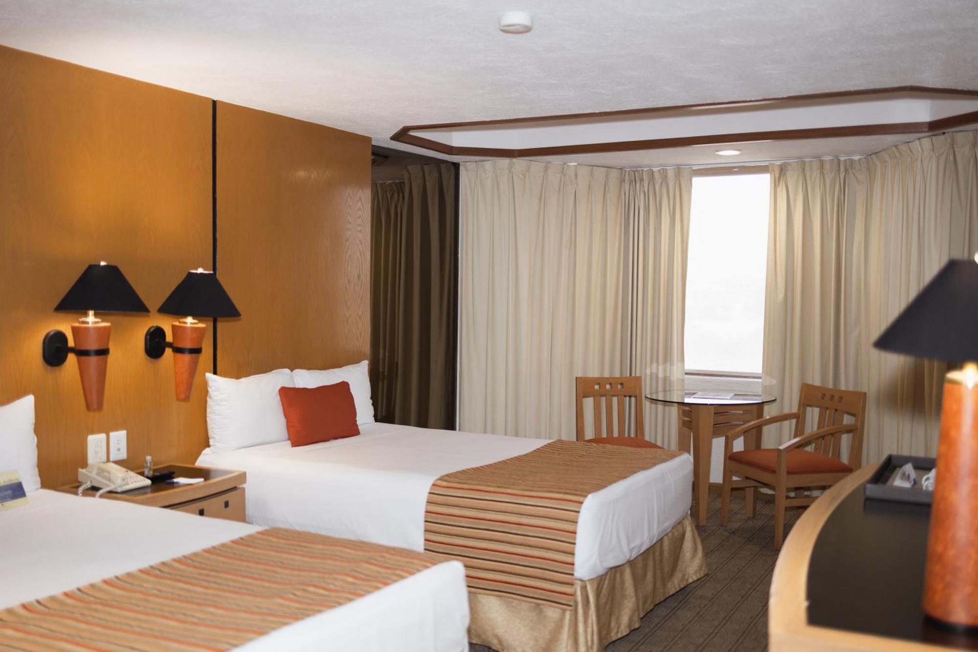 Hotel Guadalajara Plaza Ejecutivo Zapopan Extérieur photo